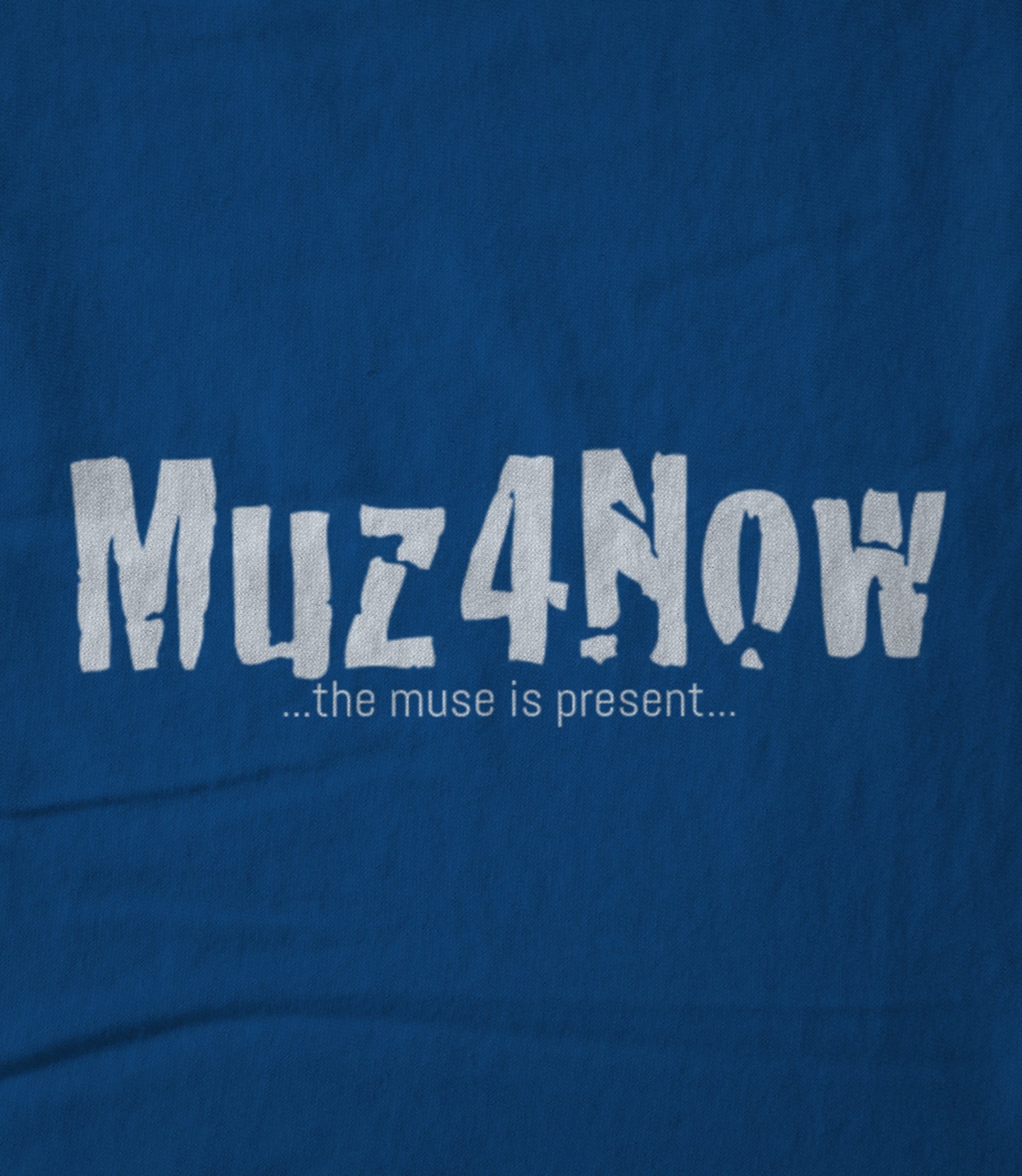 The muse is present Women's T-shirt