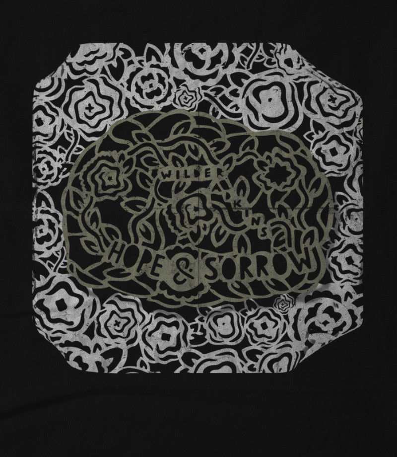 Papercut Design T-shirt blk