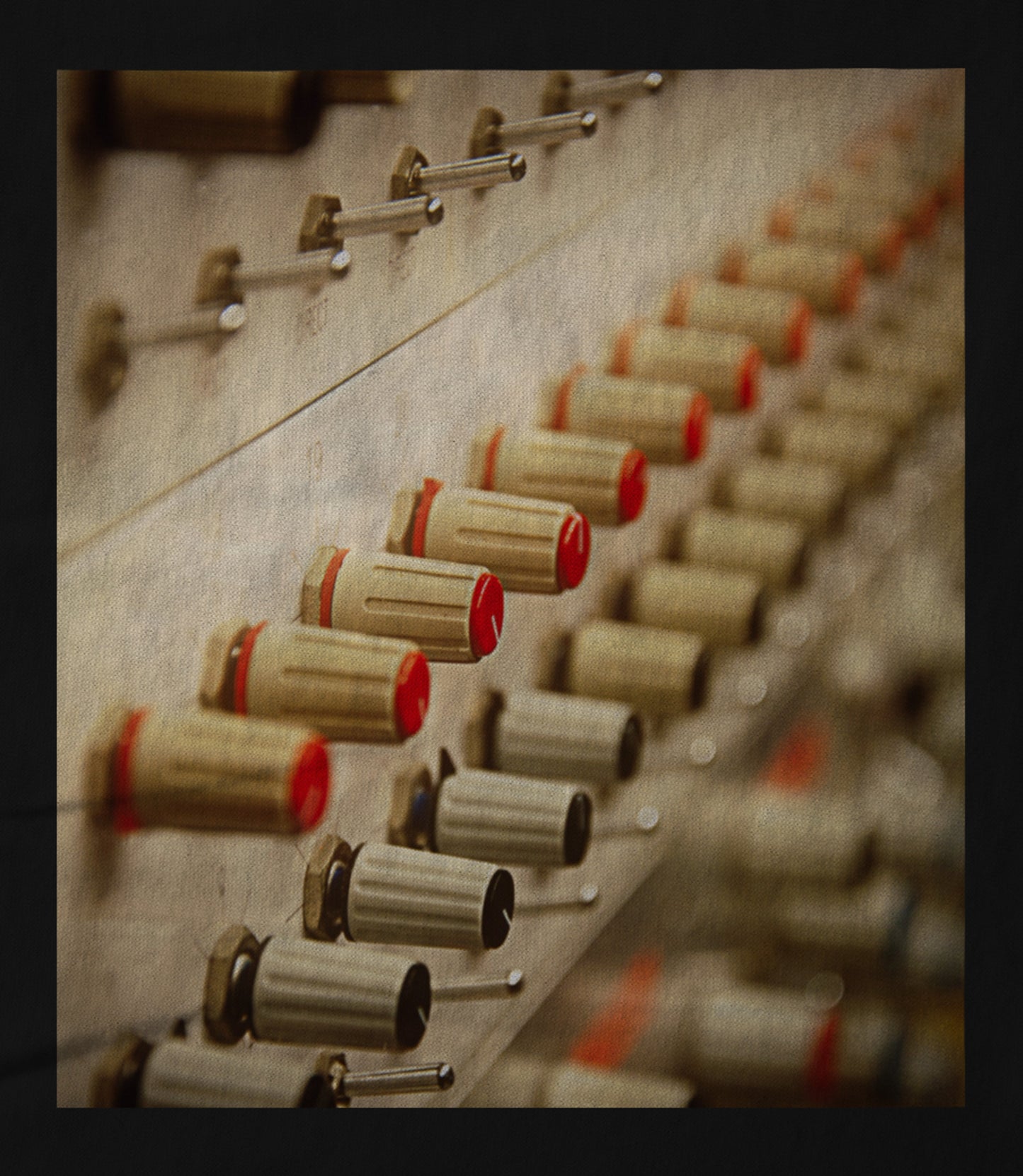 Knobz Unisex T-shirt