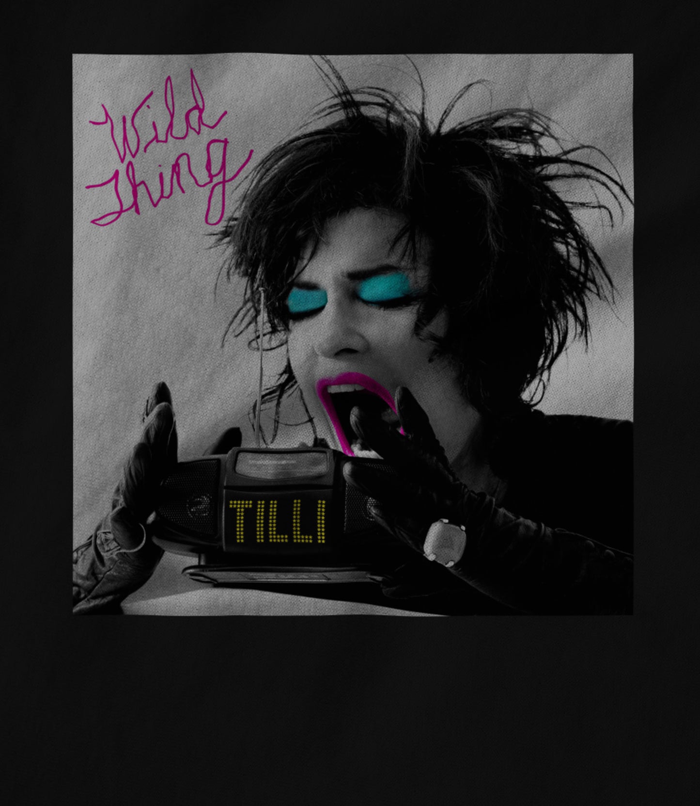 "Wild Thing" black Unisex T-shirt