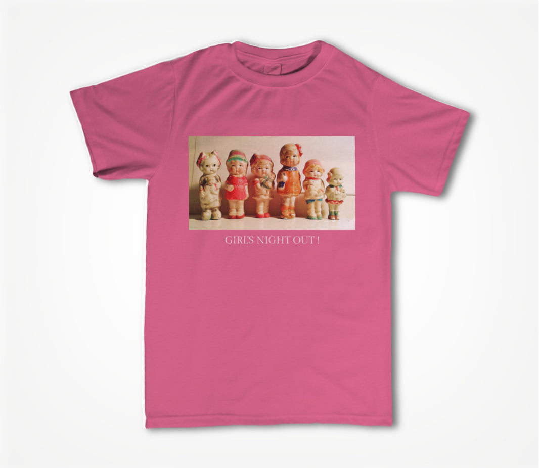 GIRL'S NIGHT OUT ! Unisex T-shirt