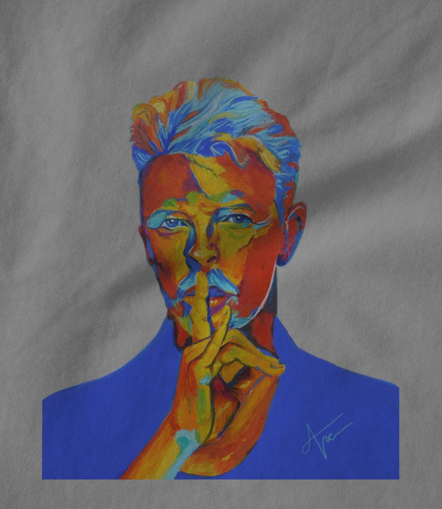David Bowie in gray Hoodie