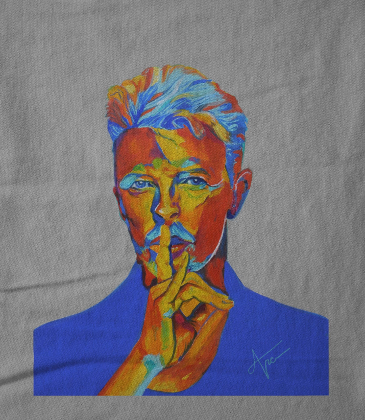 David Bowie in gray Women's T-shirt