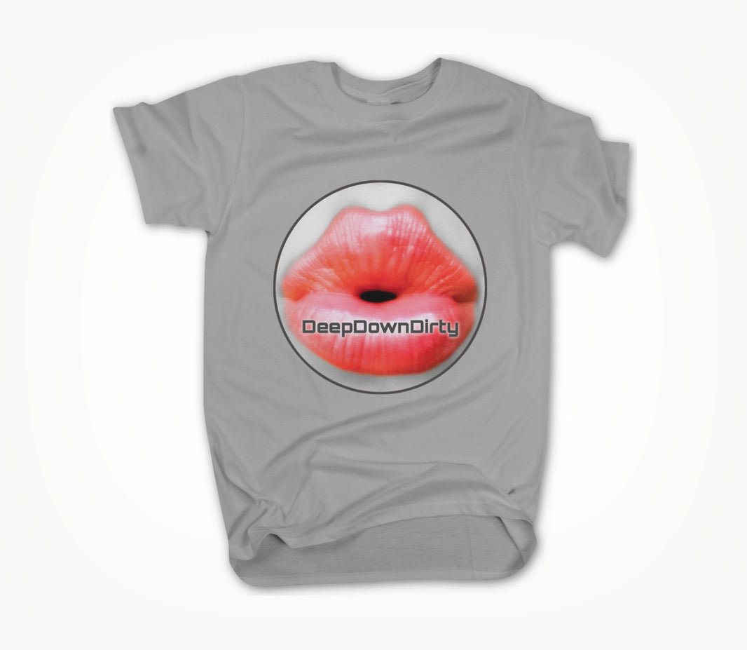 Classic Lips Round Unisex T-shirt