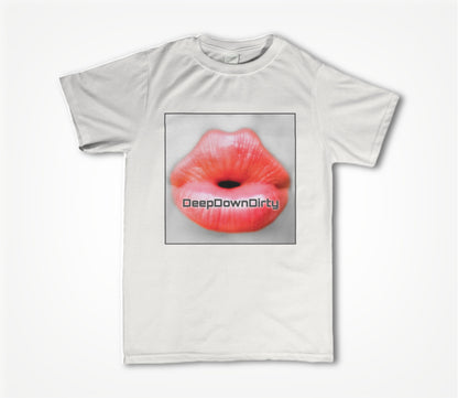 Classic Lips Square Unisex T-shirt