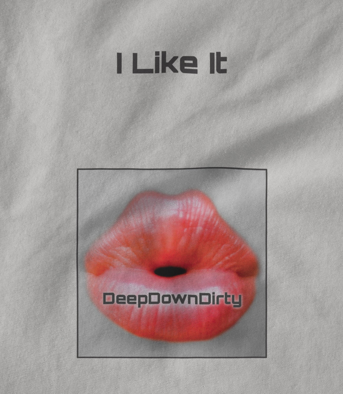 I Like It Square Women's T-shirt