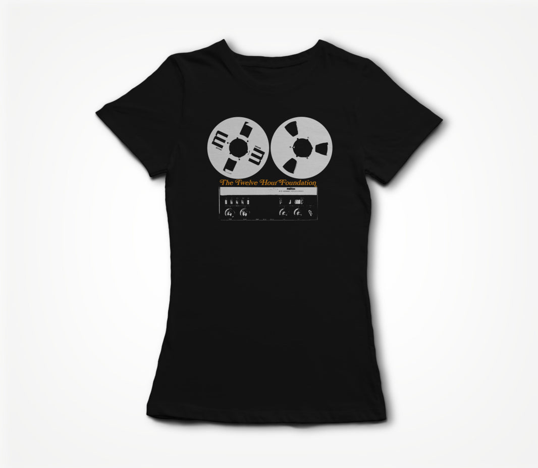 Tape recorder (black) Women's T-shirt