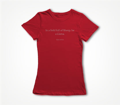 Be a Llama red Women's T-shirt