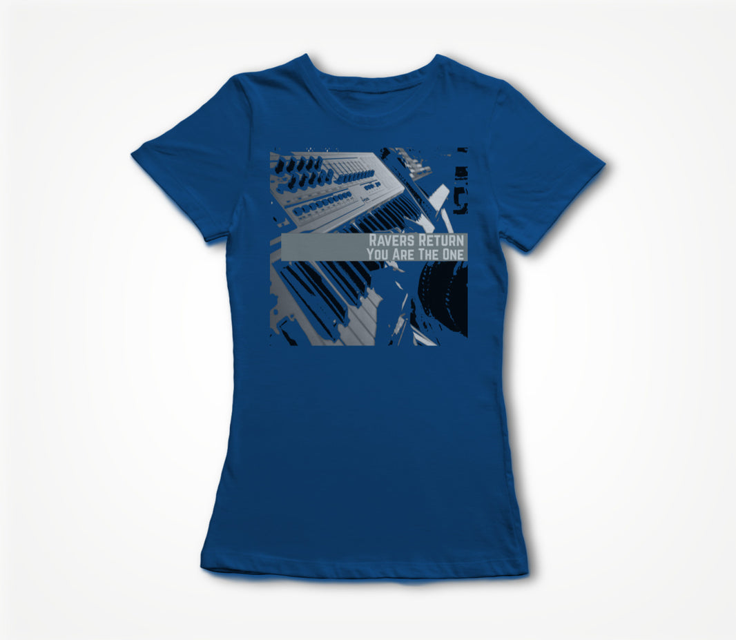 Ravers Return Posterized Effect Women's T-shirt