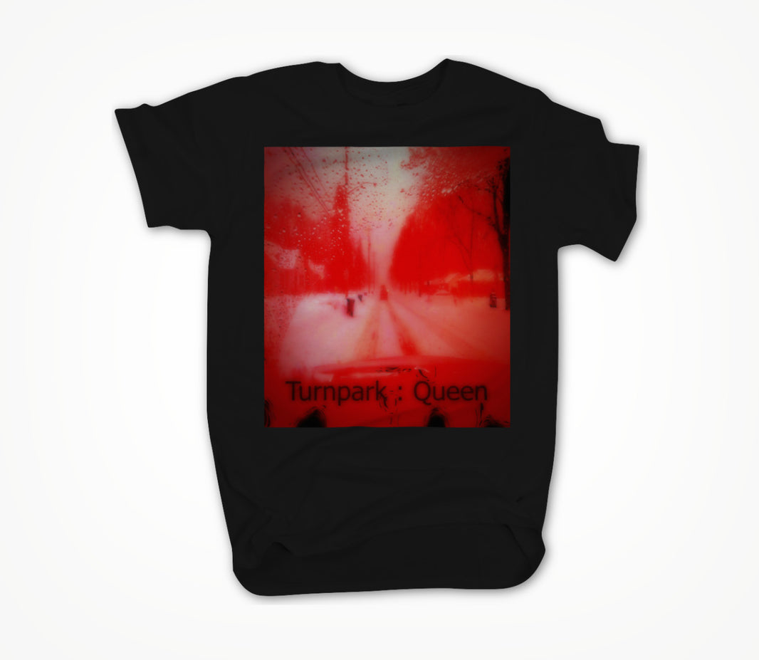 Turnpark Queen Unisex T-shirt