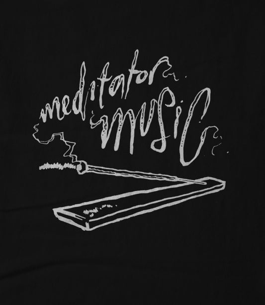 MEDI CANDLE TEE / BLACK